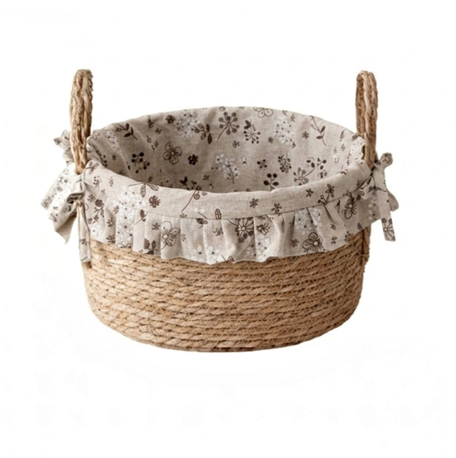 Handwoven Seagrass Storage Basket with Floral Ruffle Liner & Bow Handles, Round Woven Organizer Basket for Nursery, Bedroom & Home Decor -ZENG-091609