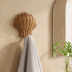 Seashell Shaped Wicker Wall Hook, Handwoven Rattan Coastal Decor Hanger for Hats, Towels & Bags, Beach Style Entryway Decoration -ZENG-091715