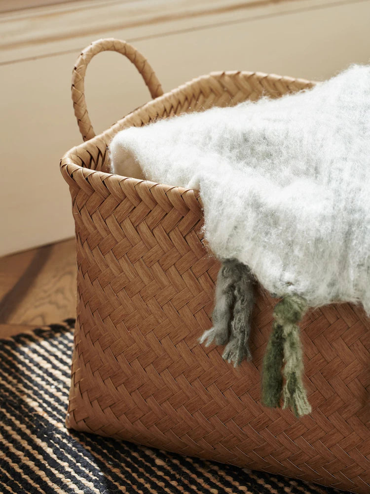 Natural-Look Plastic Wicker Storage Baskets (Set of 2)