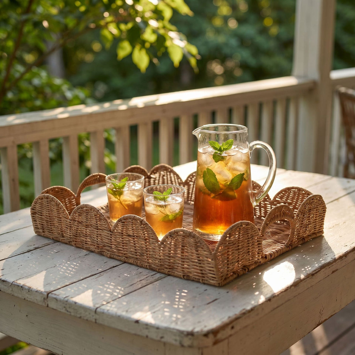 Round Handwoven Wicker Serving Tray with Handles, Natural Rattan Breakfast Tray for Coffee, Croissant, Tea & Home Table Decor -ZENG-091618