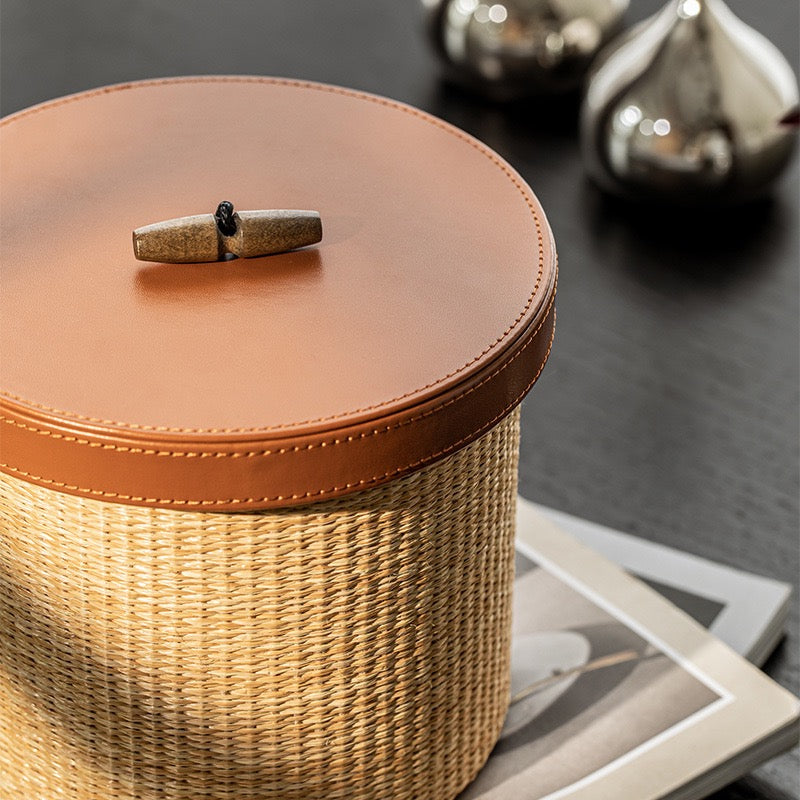 Round Woven Storage Basket with Lid – Decorative Organizer for Vanity, Bathroom, Bedroom & Living Room-cc-091715