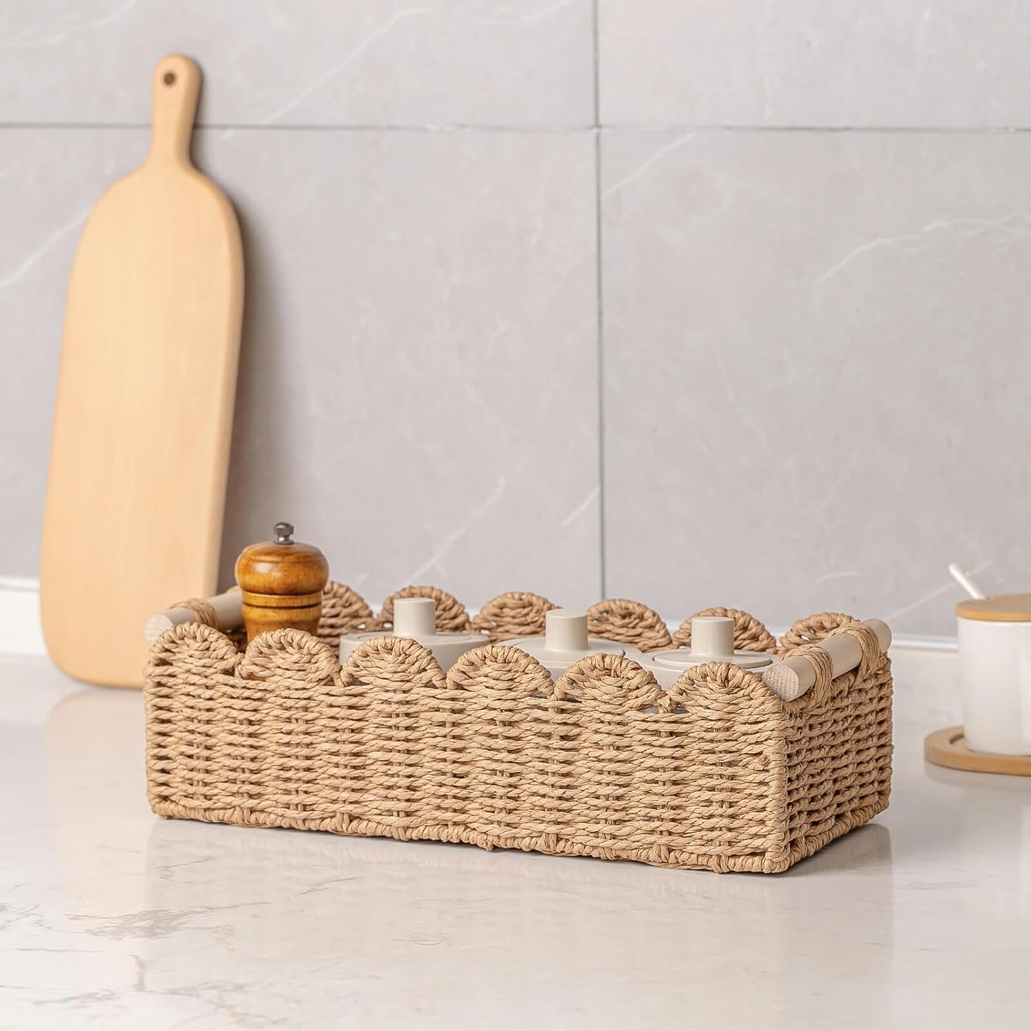 Scalloped Paper Rope Toilet Storage Basket