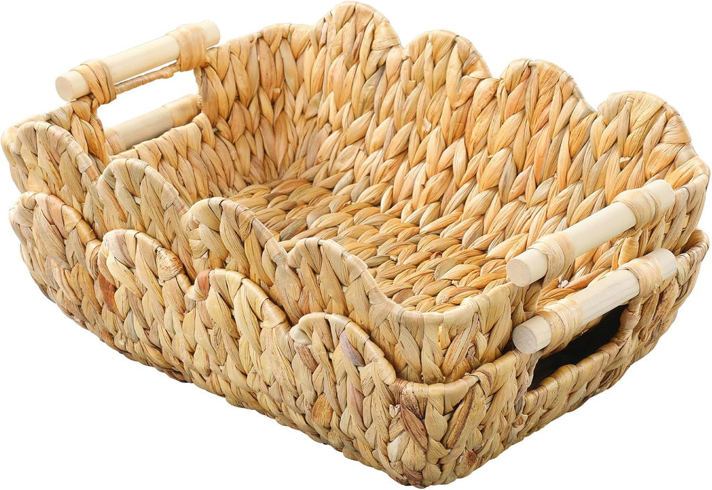 Scalloped Gift Baskets with Wooden Handles - Set of 2