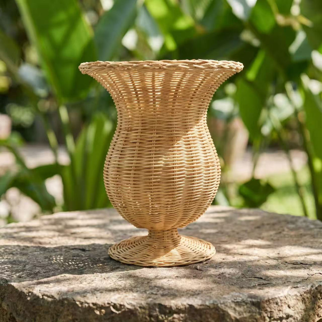 Natural Rattan Woven Vase for Dried Flowers, Decorative Wicker Flower Vase with Pedestal Base, Boho Farmhouse Home Decor-cc-091809