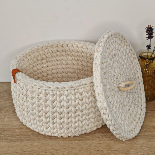 Crochet basket | Round basket with Lid | Bathroom organizer for storing