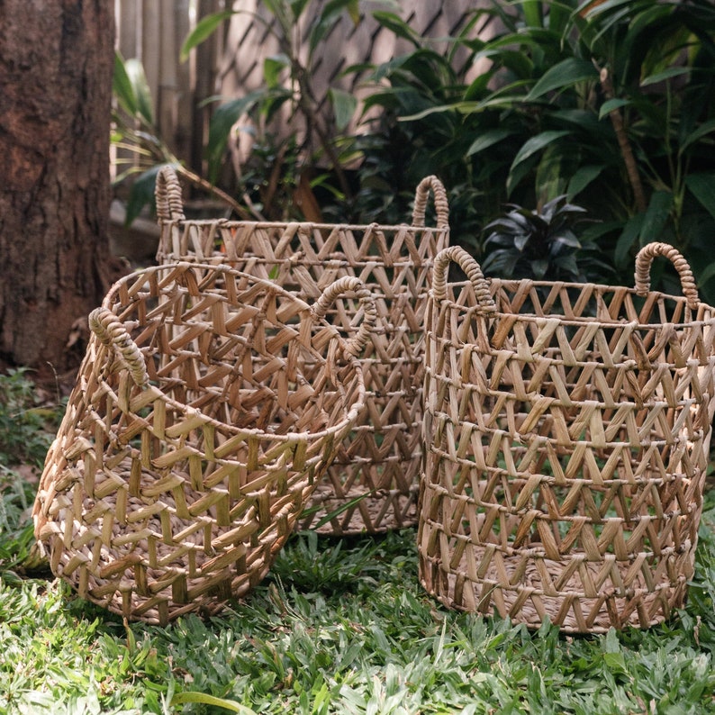 Round Decorative Basket (3 sizes) Large Laundry Hamper Brown Woven