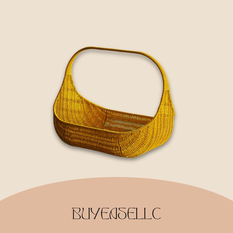 Handwoven Rattan Bread Basket - Rustic Farmhouse Fruit Tray